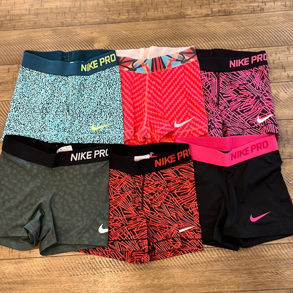 Women’s Nike Pro Spandex Bundle (size XS)